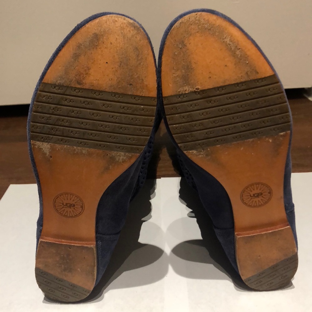 Ugg - image 3